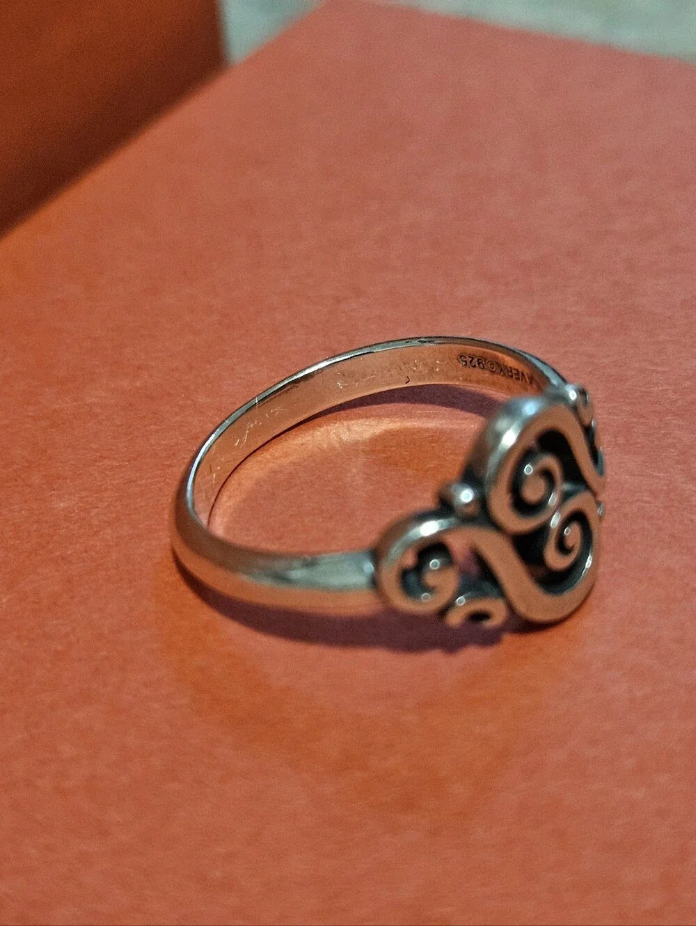 James Avery Retired Sapnish Swirl Sterling Silver Ring Size 7.5